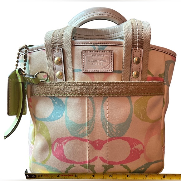 Summer Coach Hand Tote - Picture 2 of 6